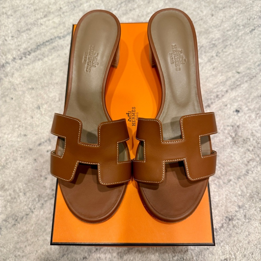 Hermes Oasis Sandal - Sz 37 - Excellent Condition